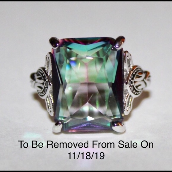 Jewelry - Mystic Fire Topaz Sz7 🎊 Host Pick 🎊